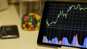 Bottomline | Rationalism, after the hope trade