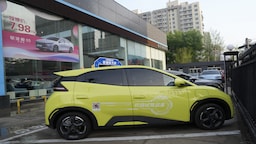 EU to impose 25% tariffs on Chinese EVs, Beijing threatens retaliation